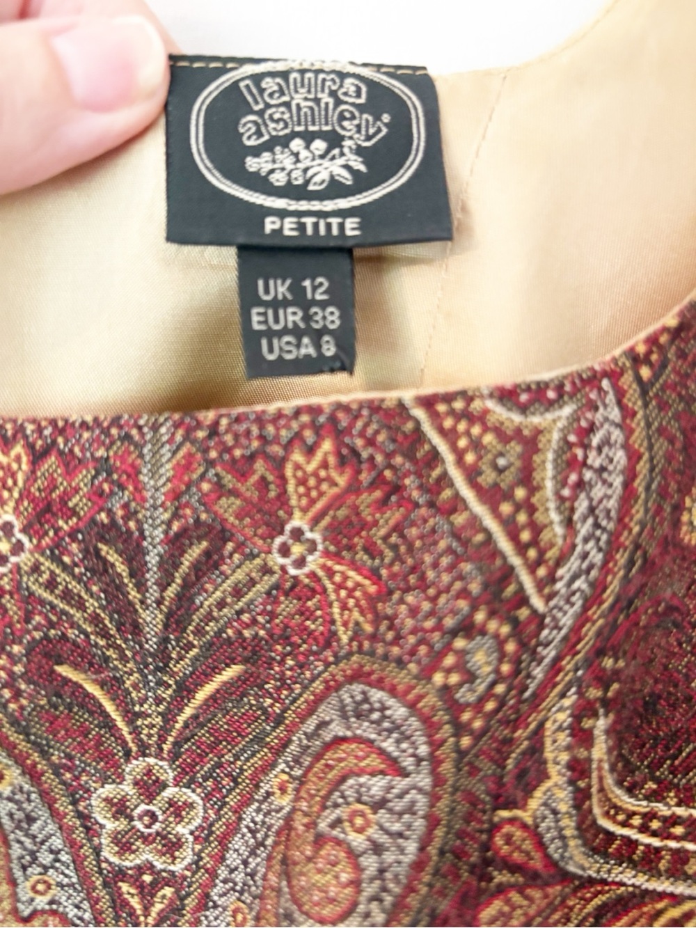 Vintage Laura Ashley Paisley Brocade Tank Top sz. 8 - Picture 3 of 4